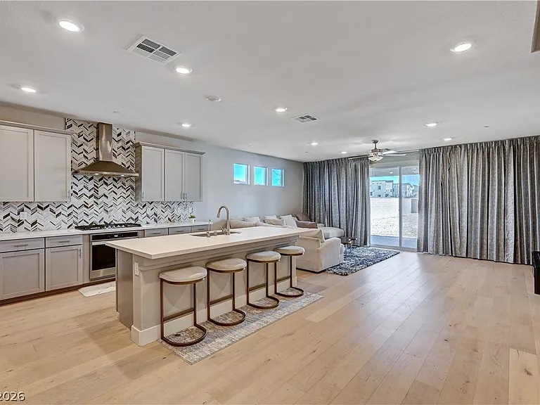 7572 Mount Spokane Ct — Photo 3