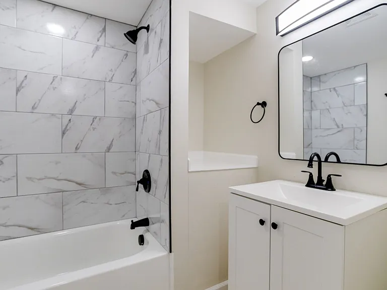 2702 Beryl Ave — Photo 22