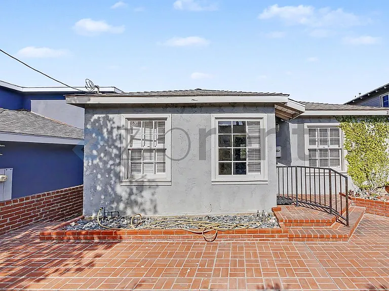 2504 Palm Ave — Photo 30