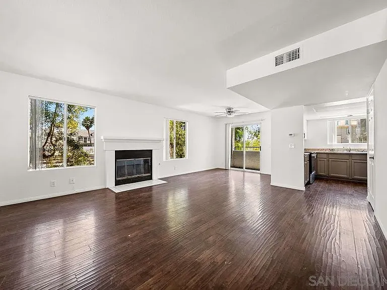 514 S Myers St #H — Photo 4