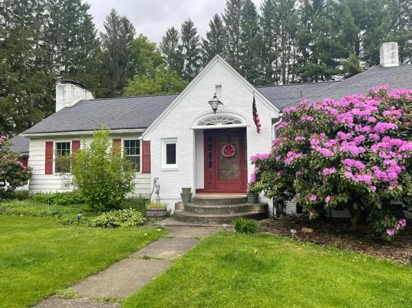 214 2nd St, Youngsville, PA 16371