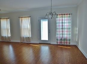 5th image of 1226 Willow Springs Dr