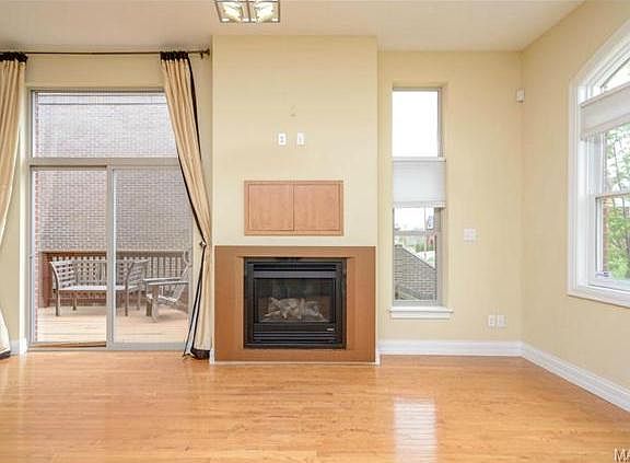 5th image of 4345 Washington Blvd