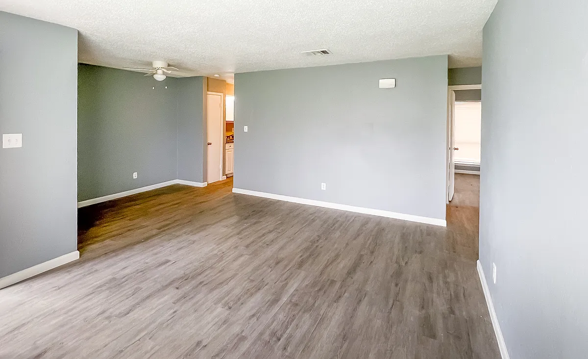 Building Photo - 200 Uhland Rd #3
