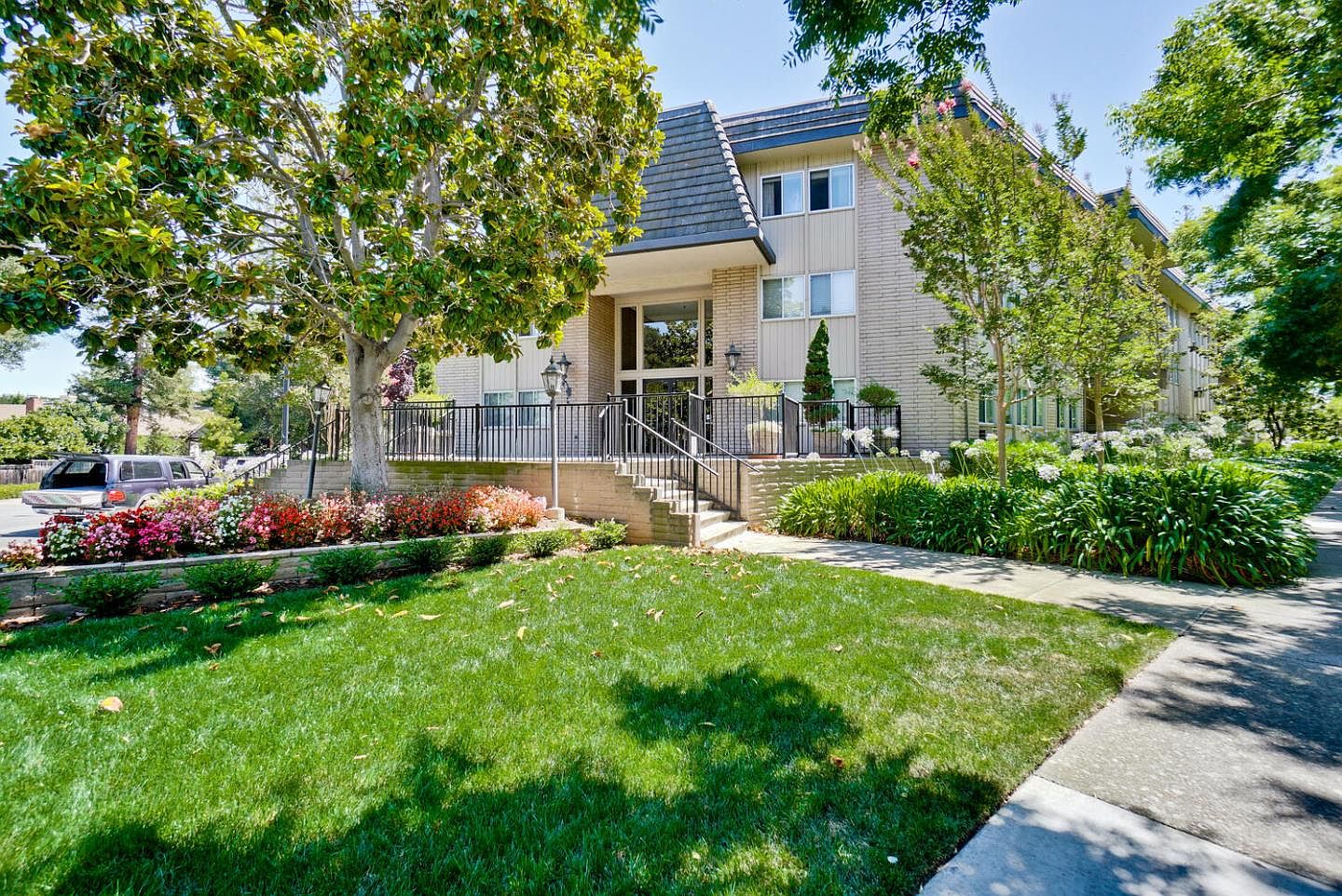 150 W Edith Ave APT 9, Los Altos, CA 94022 Zillow