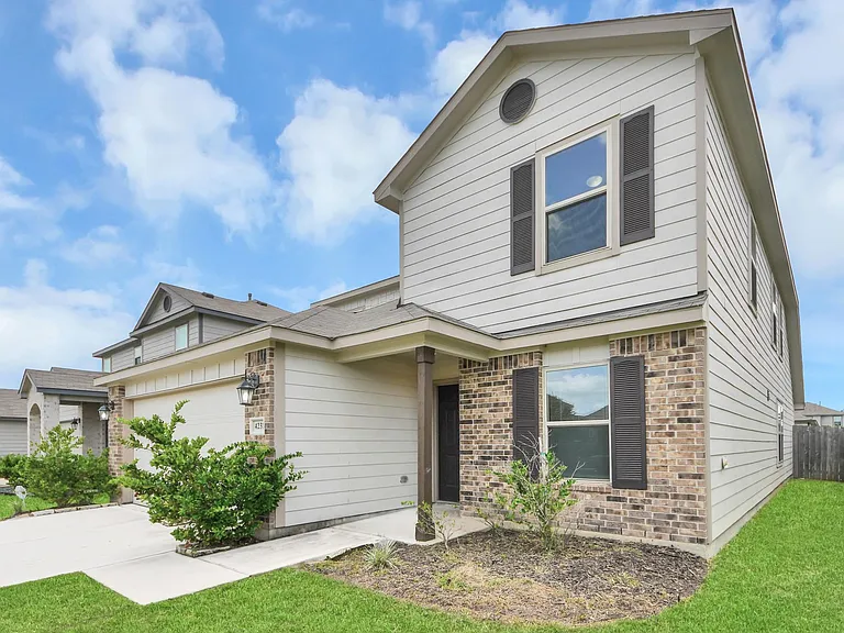 4231 Tulip Oak Dr — Photo 3