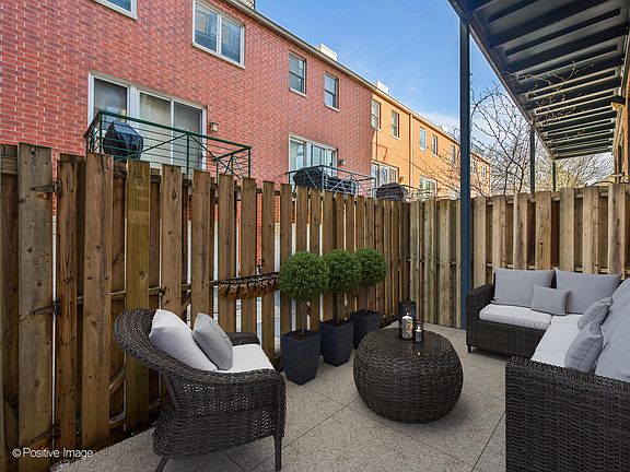 5th image of 2512 N Bosworth Ave APT 107