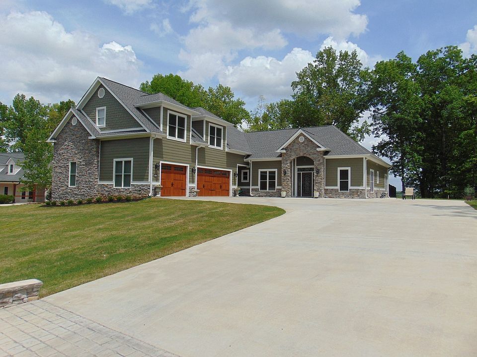 1st image of 1602 Awalt Dr