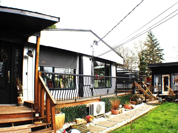 1120 Donna Ave, Langford, BC V9B 2Z3