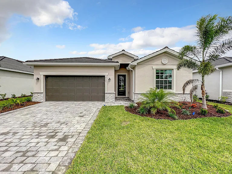 19120 Bordeaux Ct — Photo 3