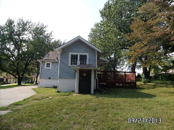 4th image of 6905 S Benton Ave