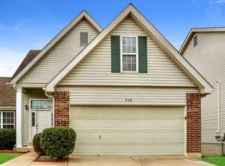 226 Spring Borough Dr, O'Fallon, MO 63368
