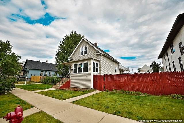 1st image of 217 26th Ave