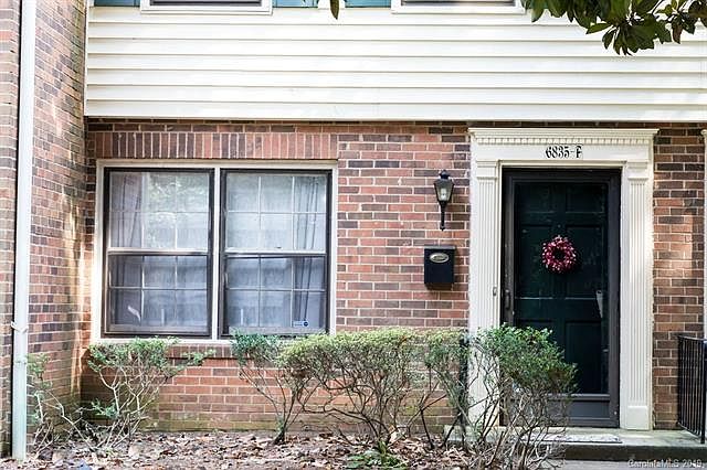 1st image of 6835 Farmingdale Dr