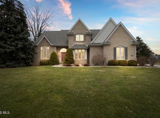 29078 Belmont Farm Rd, Perrysburg, OH 43551