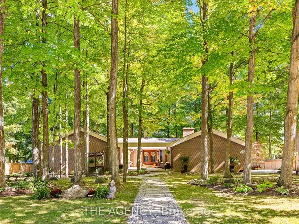 23 Cedarwood Cres, King, ON L0G 1N0