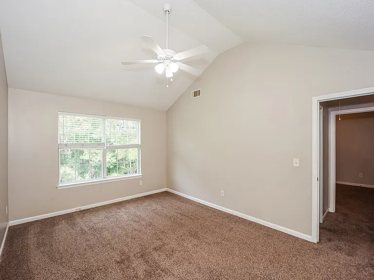 2615 Thunder Basin Way — Photo 14