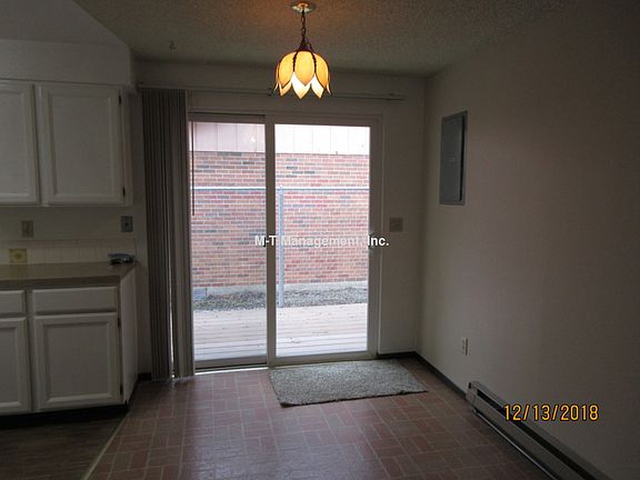3rd image of 3144 E 31st Ave