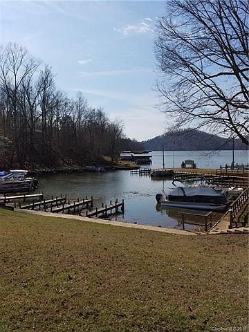 2nd image of 223 Buckhorn Rd