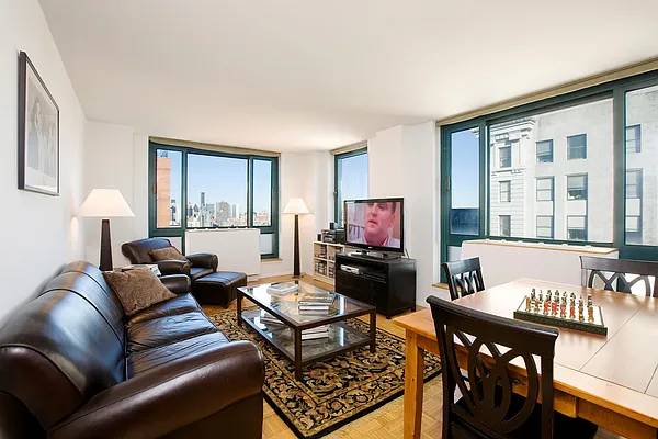 Rented by Douglas Elliman | media 8