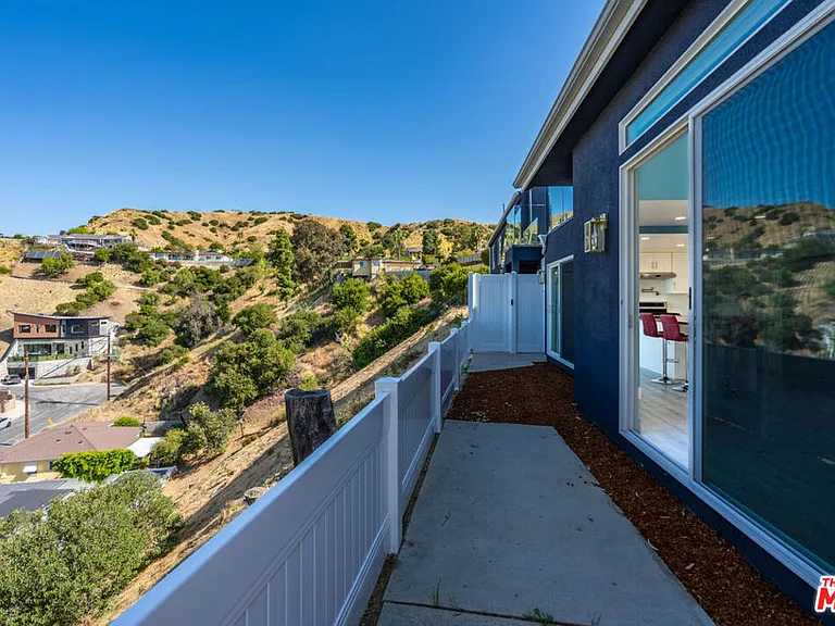 10321 Sala Pl — Photo 28