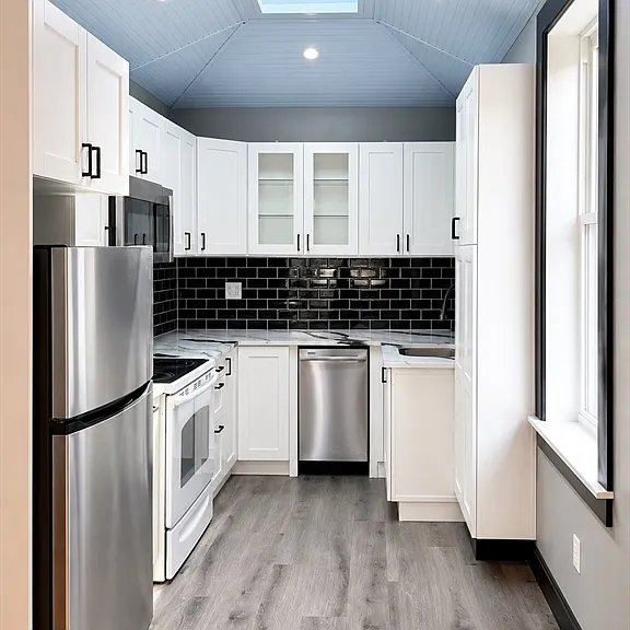 67 Frankfort St #301 — Photo 10