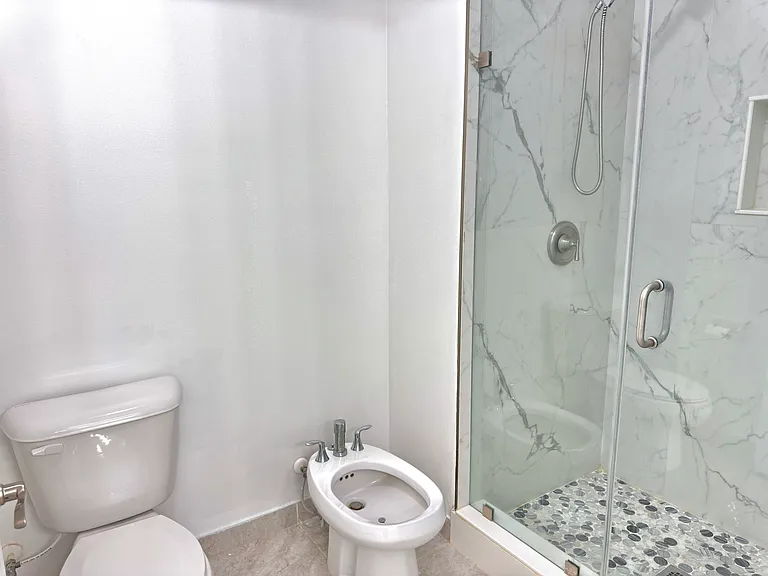 7905 SW 120th Ave — Photo 10