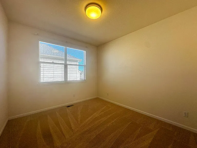 7856 Stonedale Dr — Photo 47