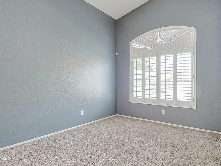 5245 N 125th Ave — Photo 7