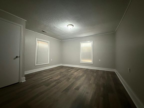 5th image of 705 Harahan Rd