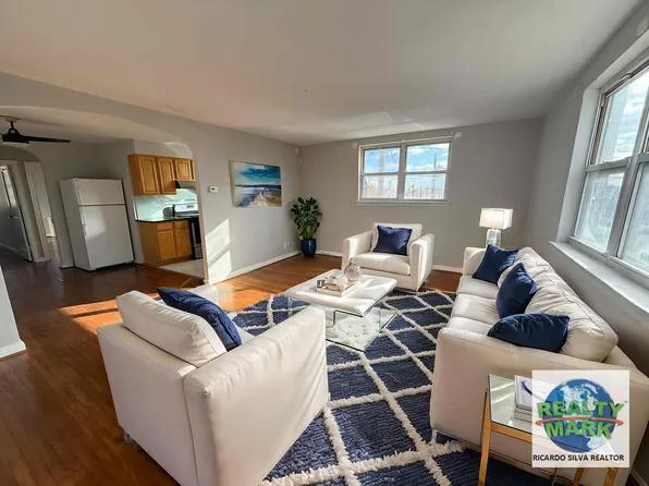 1169 Hellerman St #2-F, Philadelphia, PA 19111