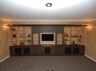 2020 W Brookfield Ct, Bloomington, IN 47404