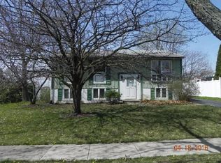 19624 S Sycamore St, Mokena, IL 60448