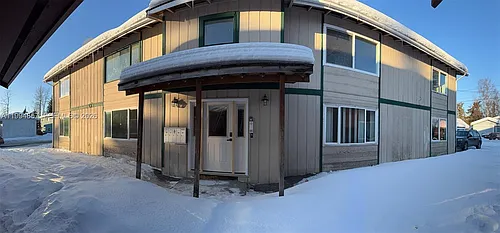 423 N 1st Ave #1 Photo 1