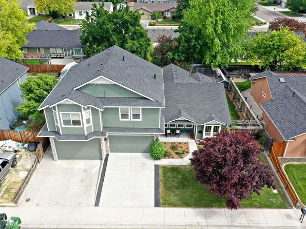 2688 W Forecast St, Meridian, ID 83642