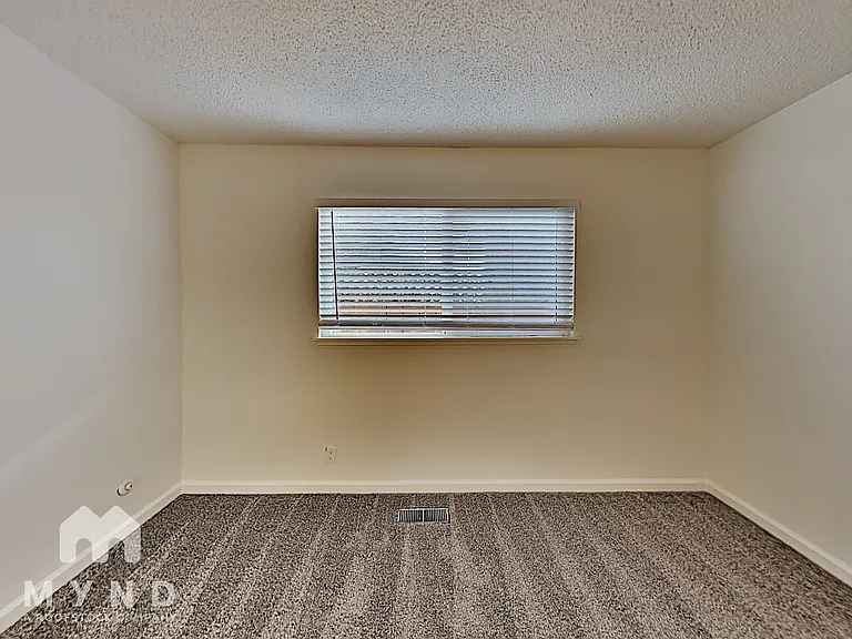 3757 39th Ave #2 — Photo 8
