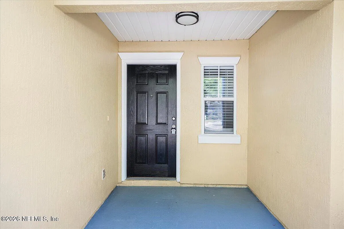 2 bed, 2.5 bath, 1268 sqft, $1,850 — Photo 3