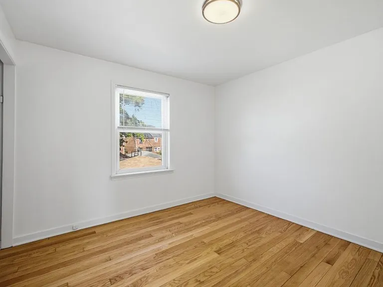 6456 S Lockwood Ave — Photo 13