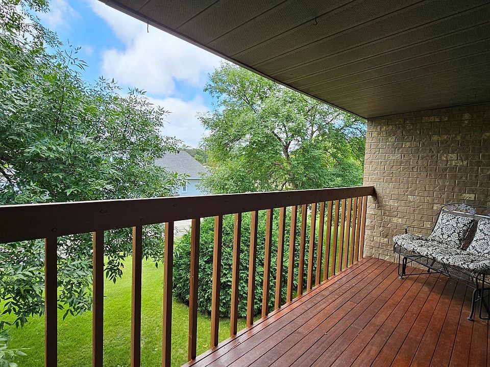 1st image of 1210 Long Ave APT 202