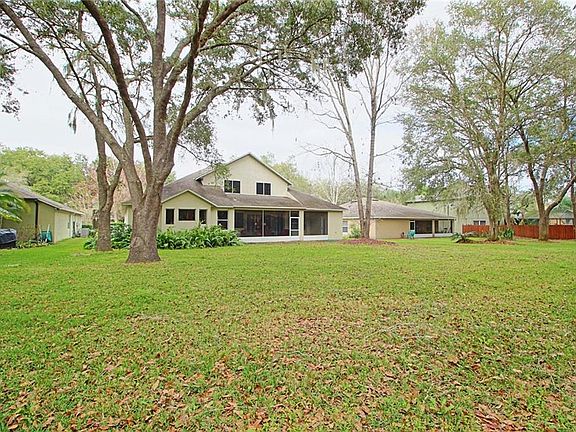5th image of 1509 McCrea Dr