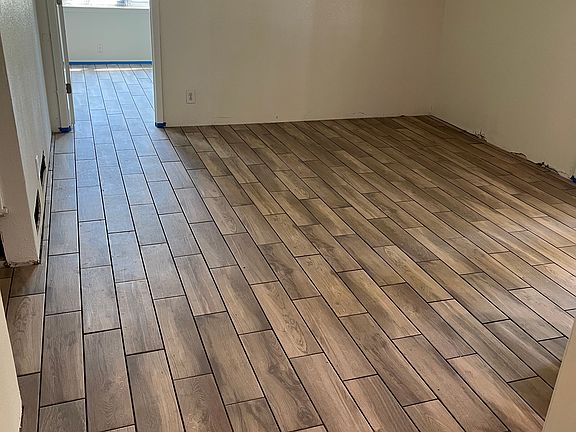 5th image of 8012 Standley St