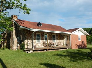904 Mills Rd, Ozark, MO 65721