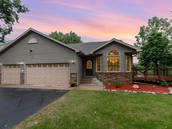 1809 Maple Ln, Saint Cloud, MN 56304