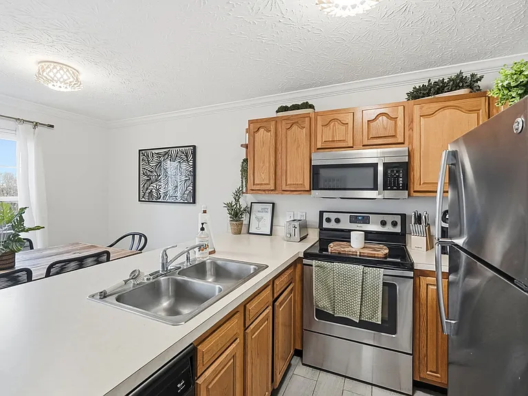 2521 Ravine St — Photo 41