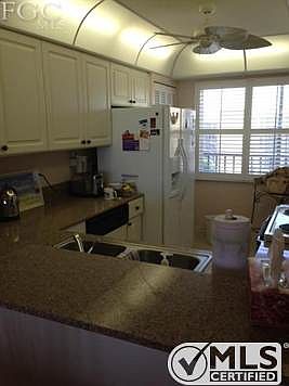 3rd image of 4451 Bay Beach Ln APT 462
