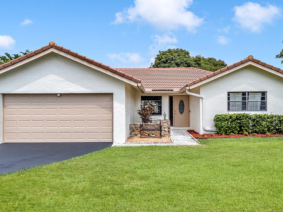 1st image of 1273 Spring Circle Drive