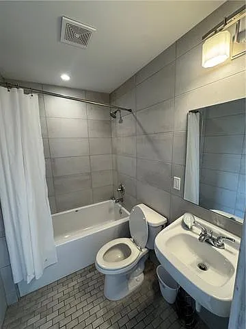811 Toulouse St #A — Photo 7