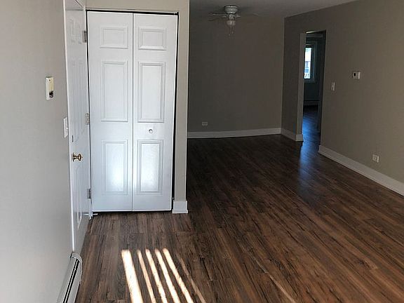 2nd image of 514A Brookside Dr