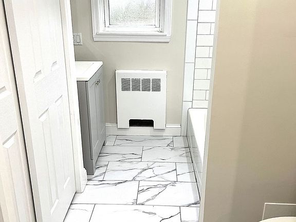 2nd image of 42 Waldo Ave APT 1C