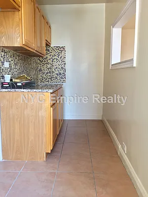 Rented by NYC Empire Realty Inc | media 3